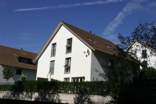 Emma Bett Und Bistro Bed & Breakfast Winterthur Bagian luar foto